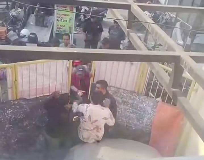Kelompok Ormas Duduki Paksa Ruko di Surabaya, Eri minta Proses Hukum! 