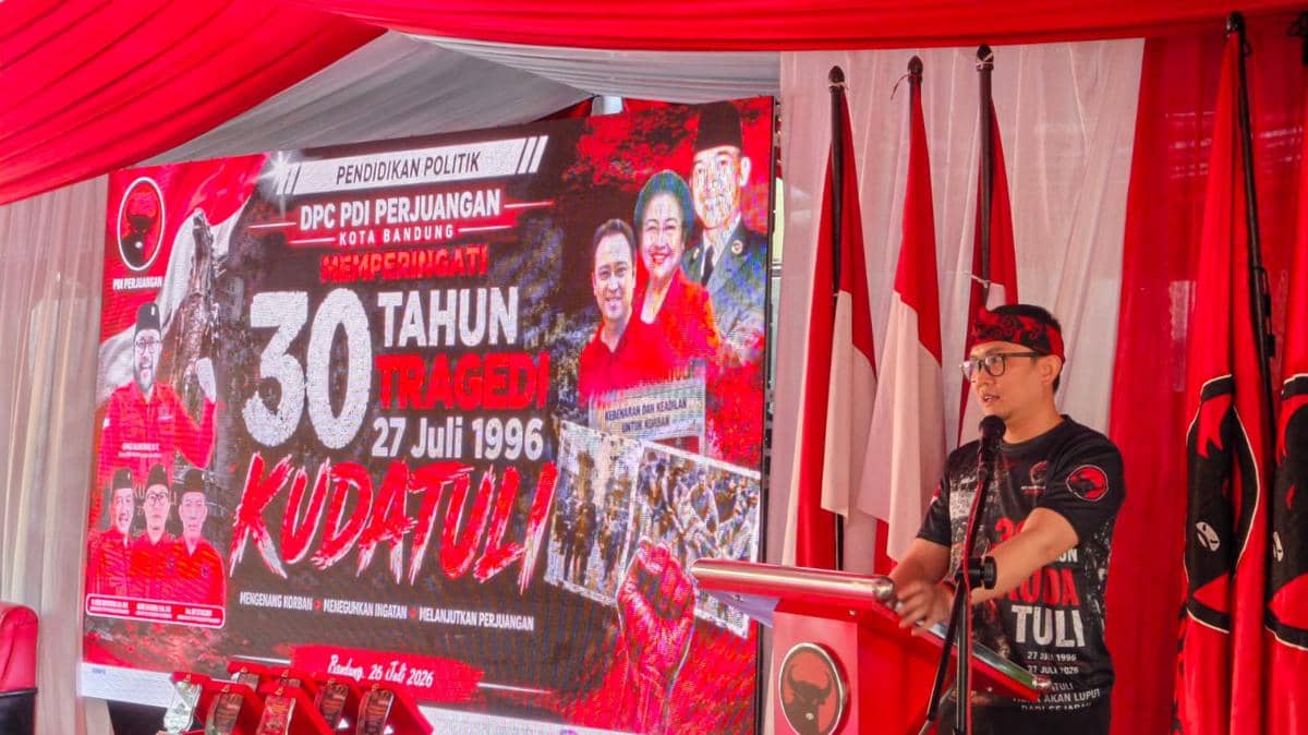 Peringati Kudatuli, PDIP Bandung Ingatkan Bahaya Kuasa Absolut