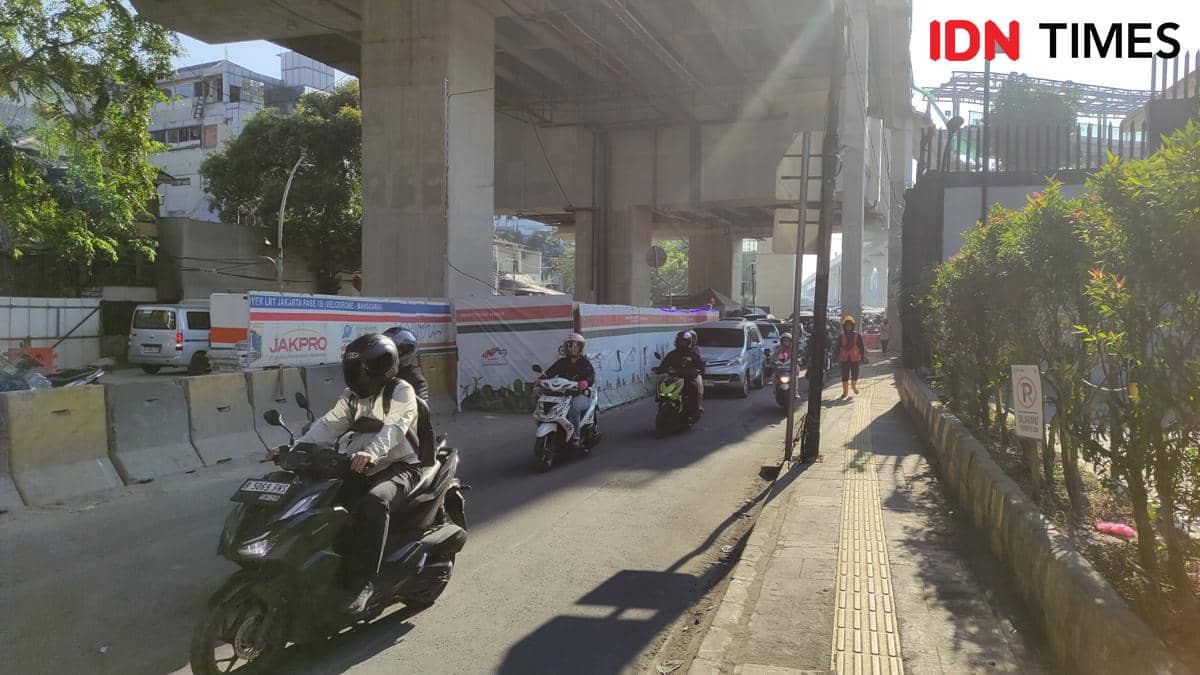 Jalan Tambak Matraman Kembali Normal Pascabentrokan
