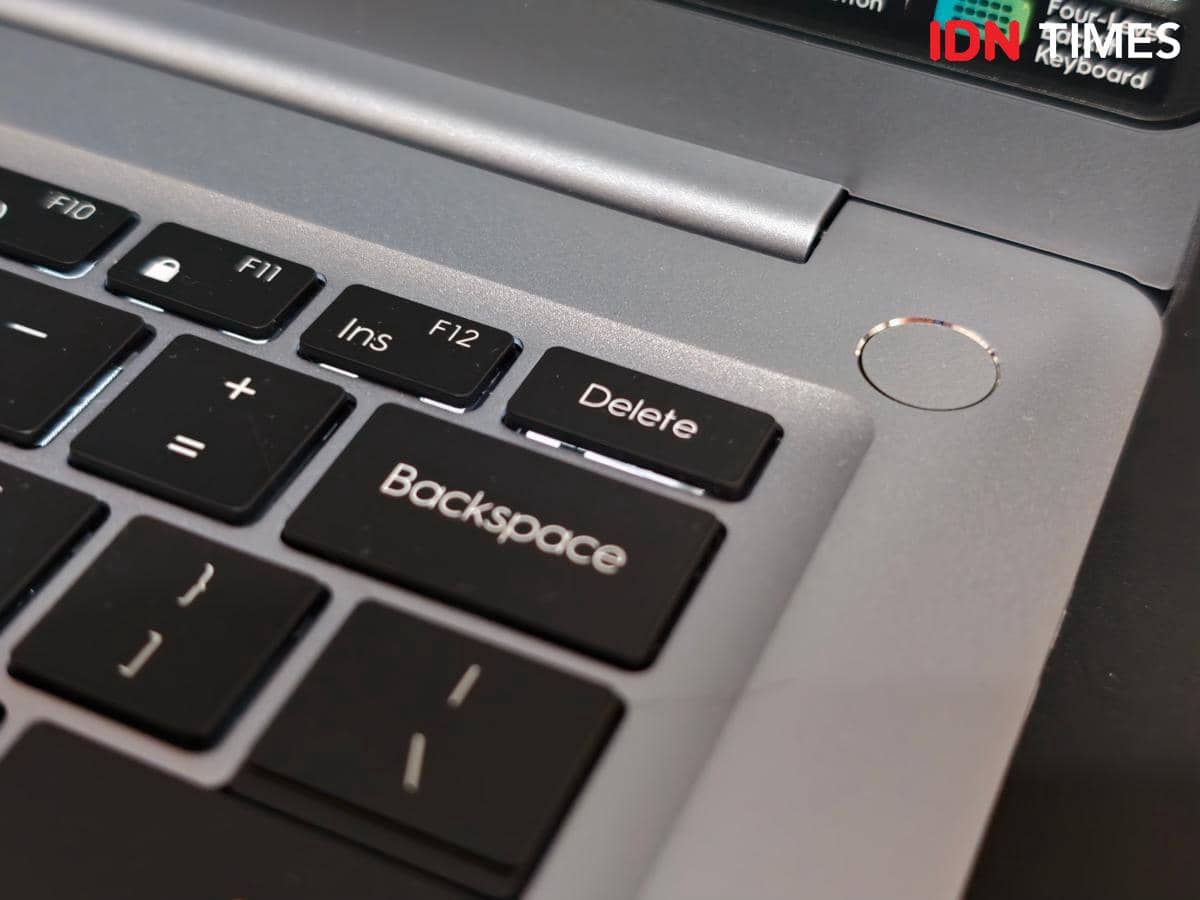 Tecno Megabook K14S (IDN Times/Fatkhur Rozi)