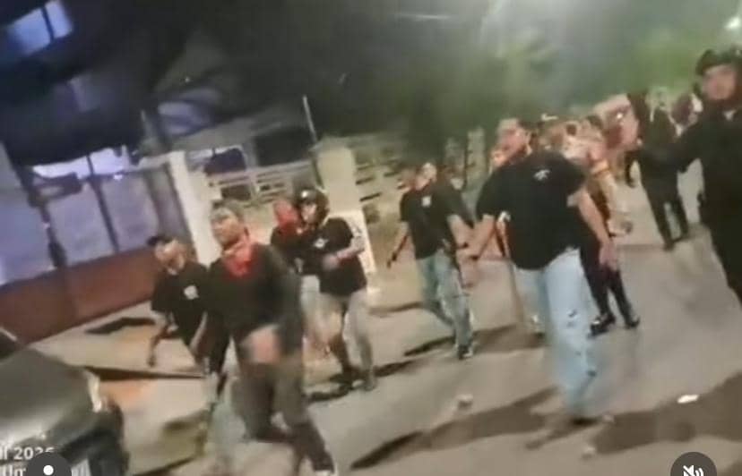 Mata Elang di Surabaya Bentrok dengan Tukang Parkir, Ada Korban Luka