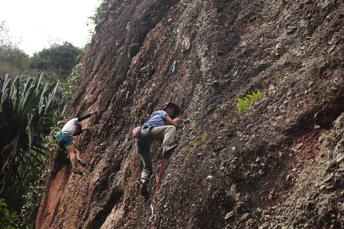 Pemanjat tebing di Lembah Harau (Foto: FPTI Sumbar)