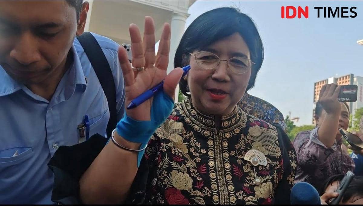 Hari Pertama Jadi PGS Bank Indonesia, Destry Dipanggil Prabowo ke Istana
