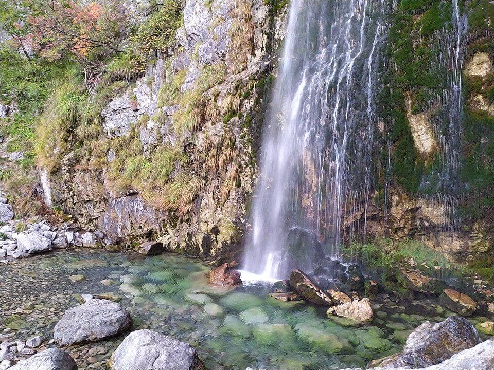 Air Terjun Grunas