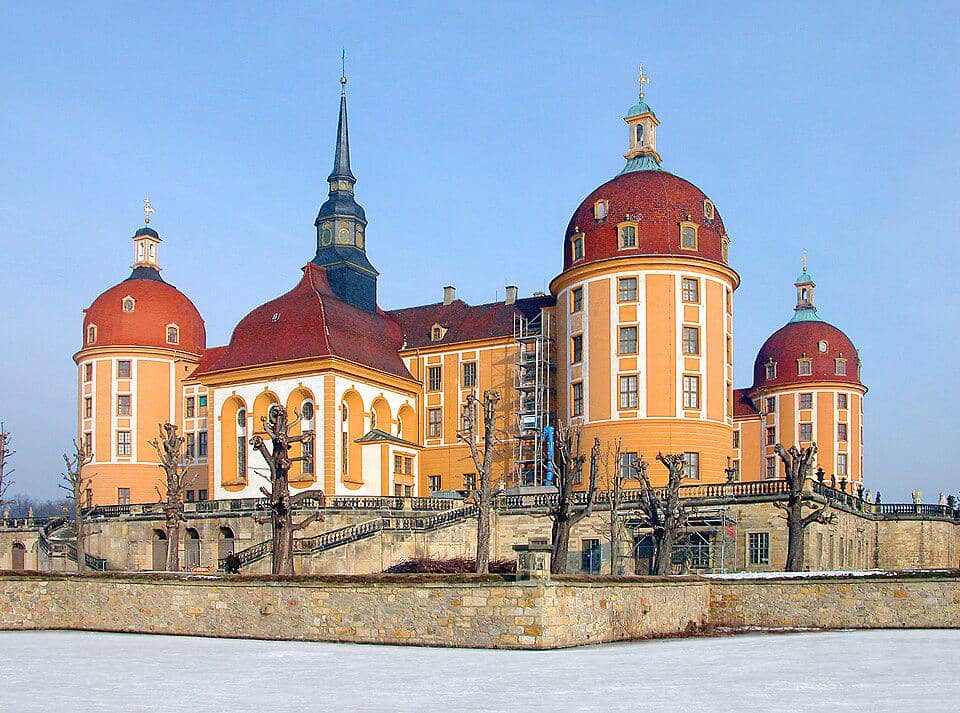 Istana Moritzburg di Jerman