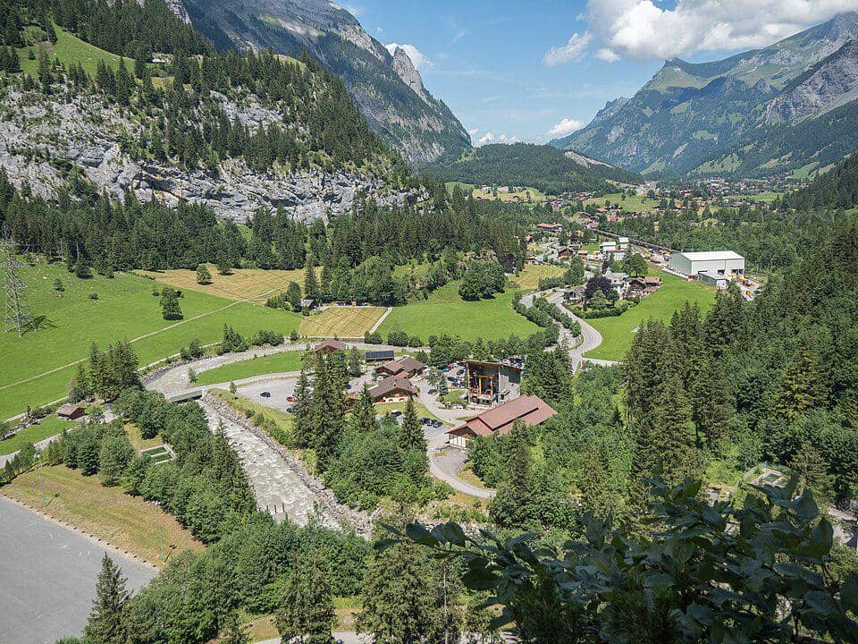 Desa Kandersteg di SwissDesa Kandersteg di Swiss