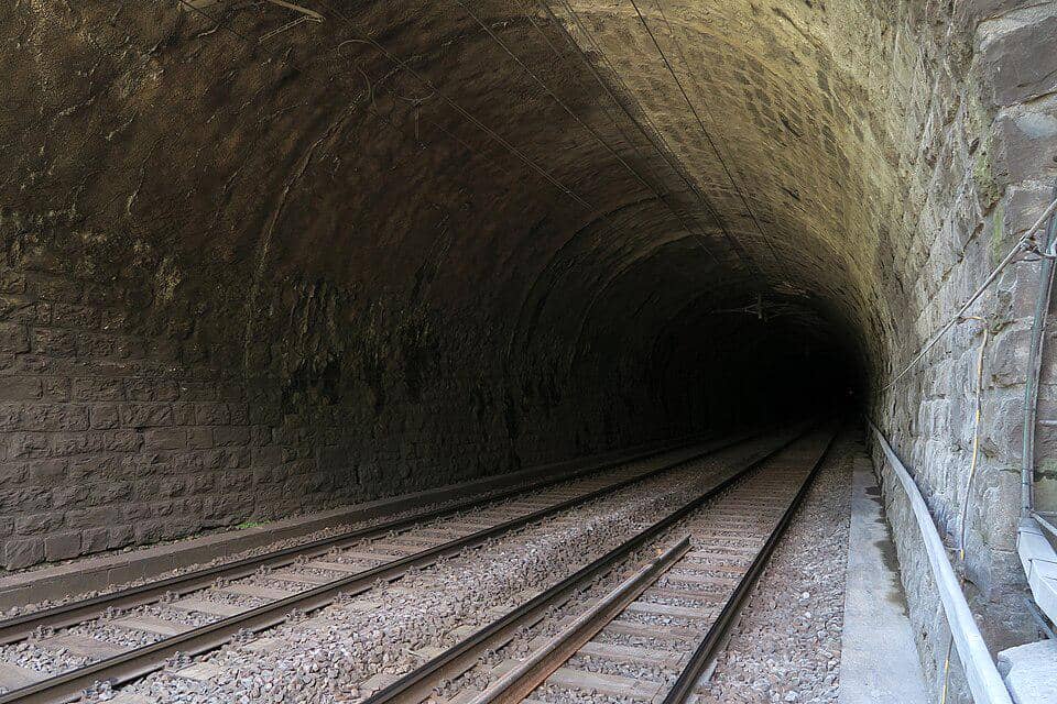 Terowongan Lötschberg