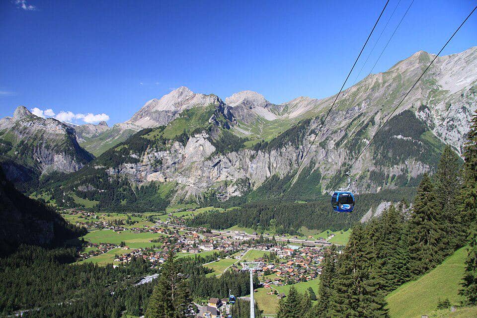 Desa Kandersteg di Swiss