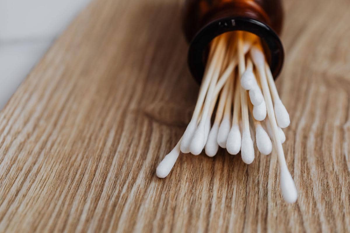 Cotton bud
