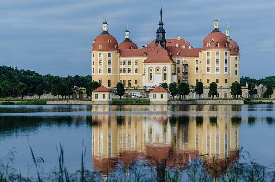 Istana Moritzburg di Jerman