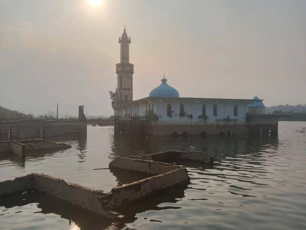 Kemarau, Kampung Tenggelam di Bendungan Karian Muncul Kembali 