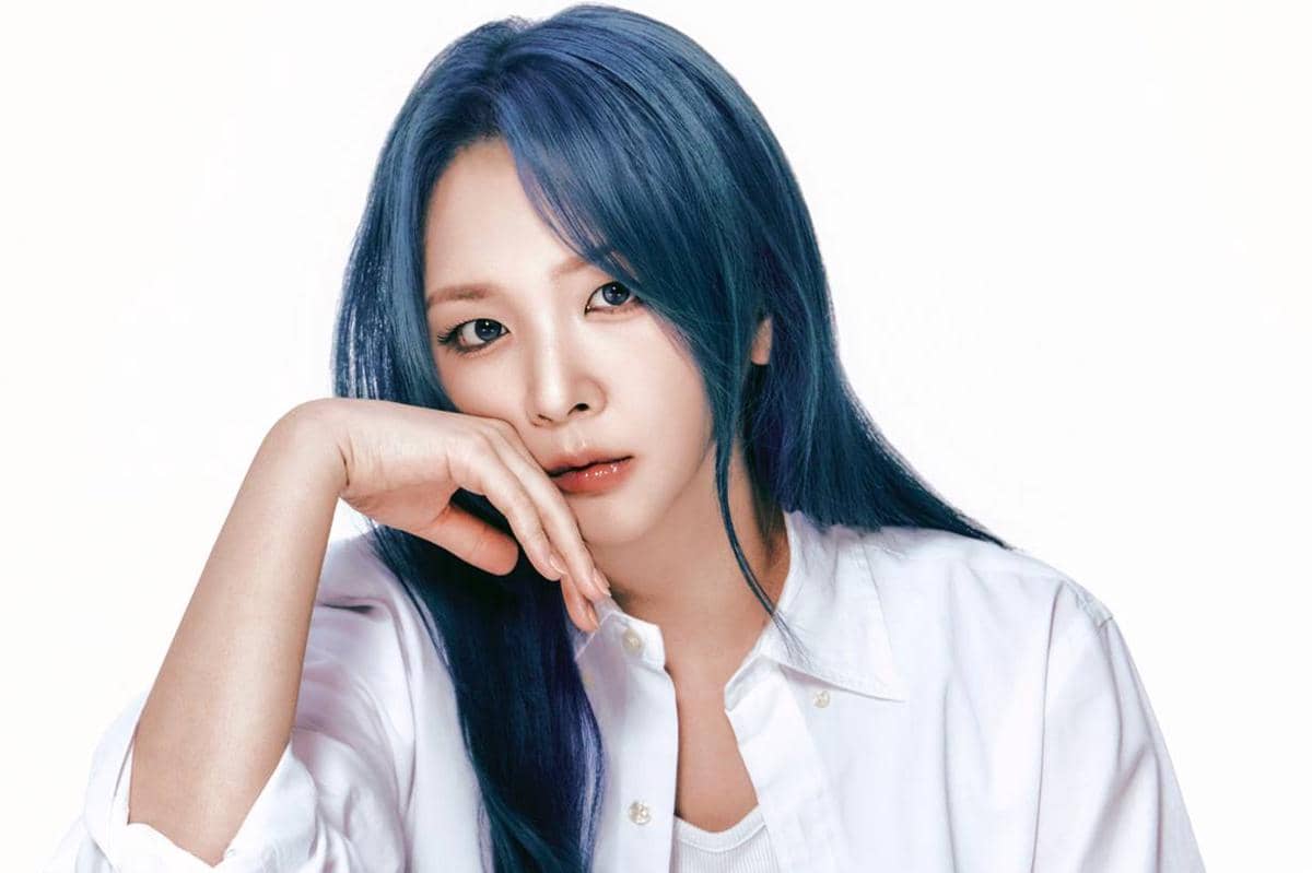 Potret Jiwoo, anggota grup KARD, dalam unggahan yang dibagikan melalui akun Instagram resmi grup tersebut.