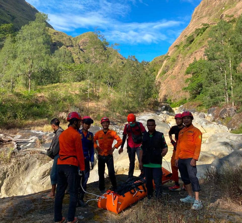 Pendaki Ritual Tewas di Jalur Torean Rinjani Usai Jatuh ke Jurang