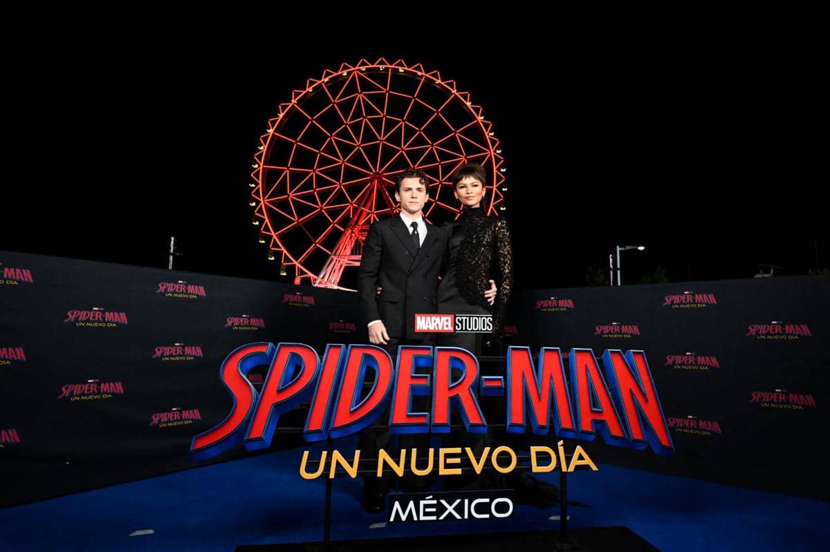 Tom Holland dan Zendaya di premier Spider-Man: Brand New Day di Mexico (AFP/ALFREDO ESTRELLA)