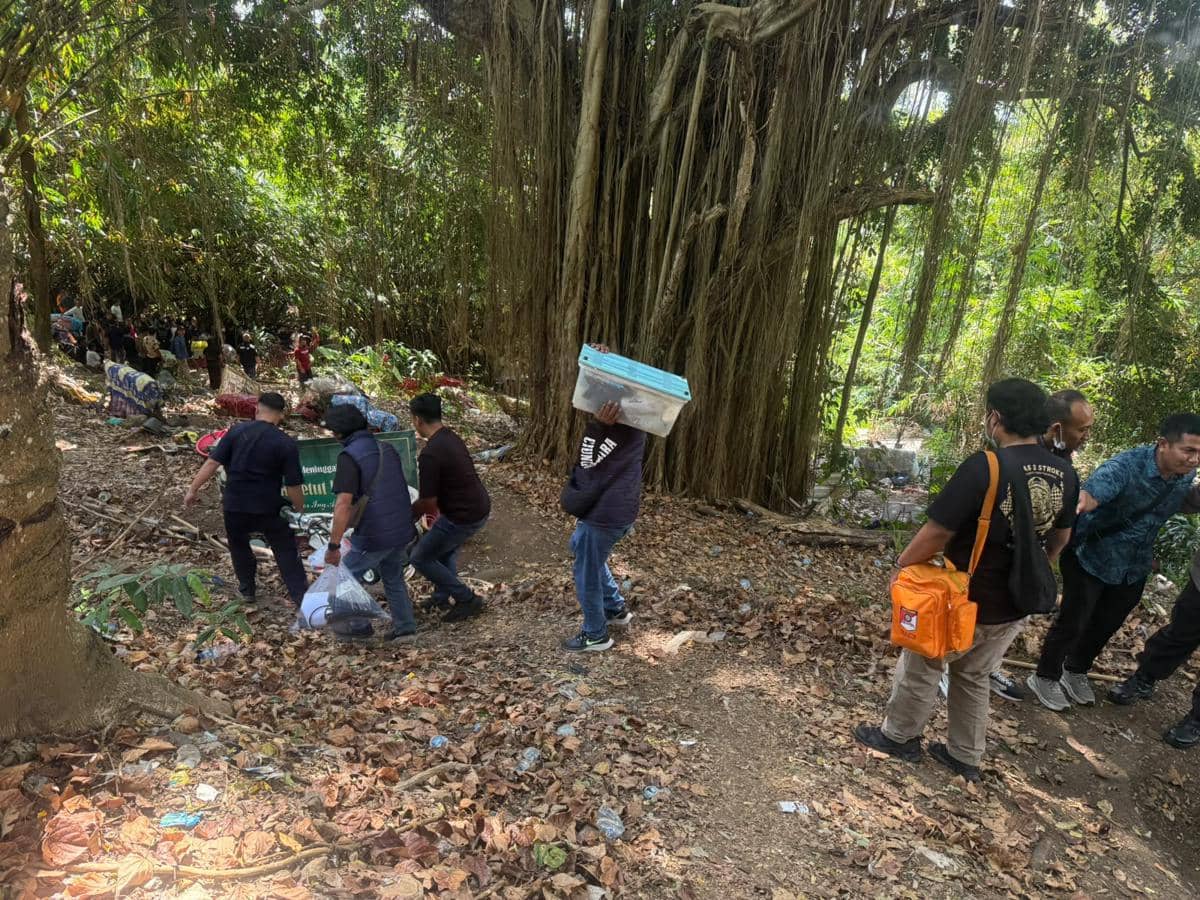 Tim Forensik Ekshumasi Jenazah Pencuri Ayam di Tabanan