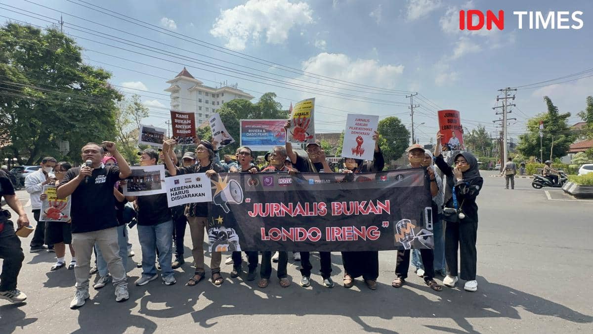 Aksi Jurnalis Solo Raya, Desak Prabowo Minta Maaf soal Londo Ireng