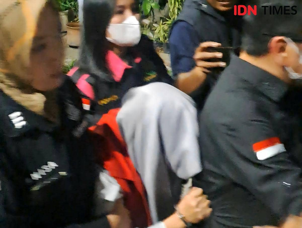 Tersangka Korupsi ESDM Jatim Bertambah, Kabid Geologi dan Air Ditahan