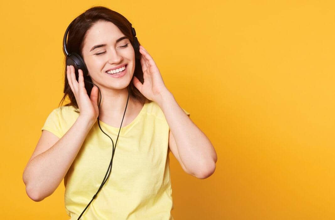 5 Langkah Merawat Headset agar Suara Tetap Jernih dan Awet