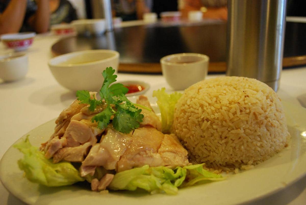 ilustrasi nasi ayam hainan