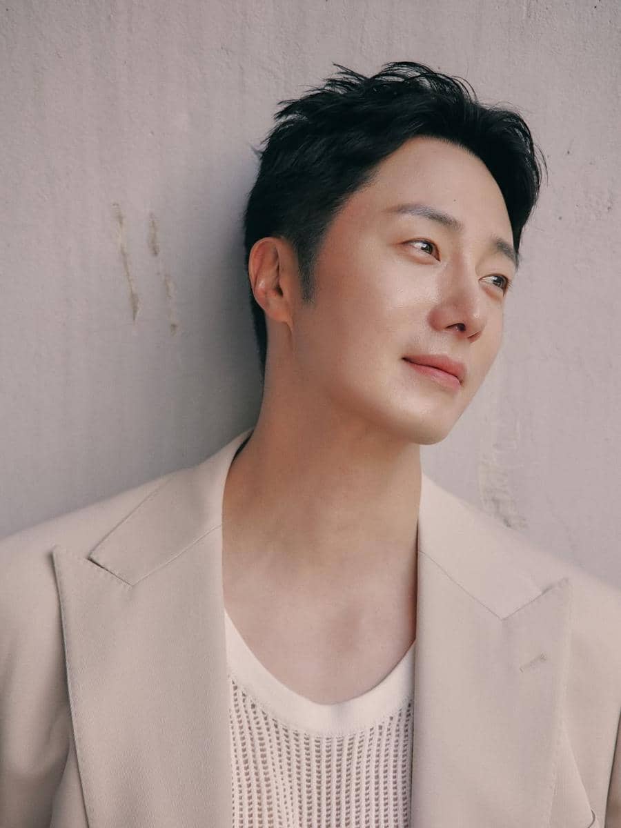 potret Jung Il Woo