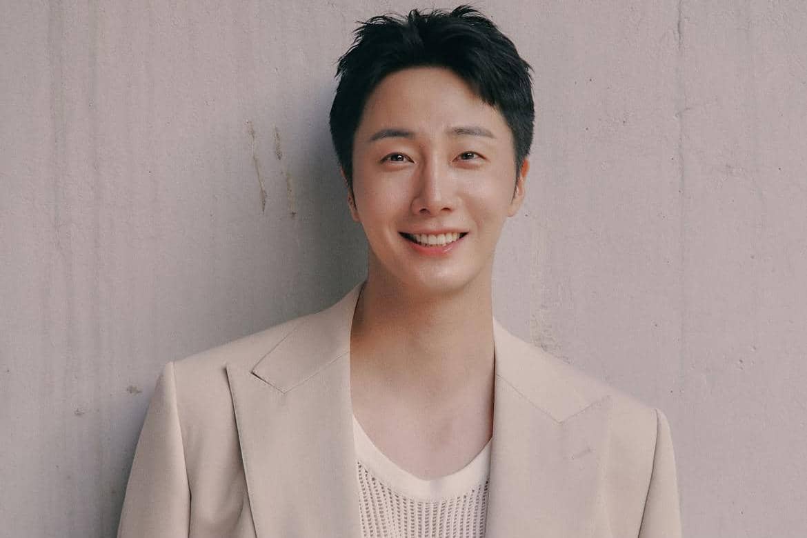 Jung Il Woo Gabung Galaxy Corporation, Agensi G-Dragon
