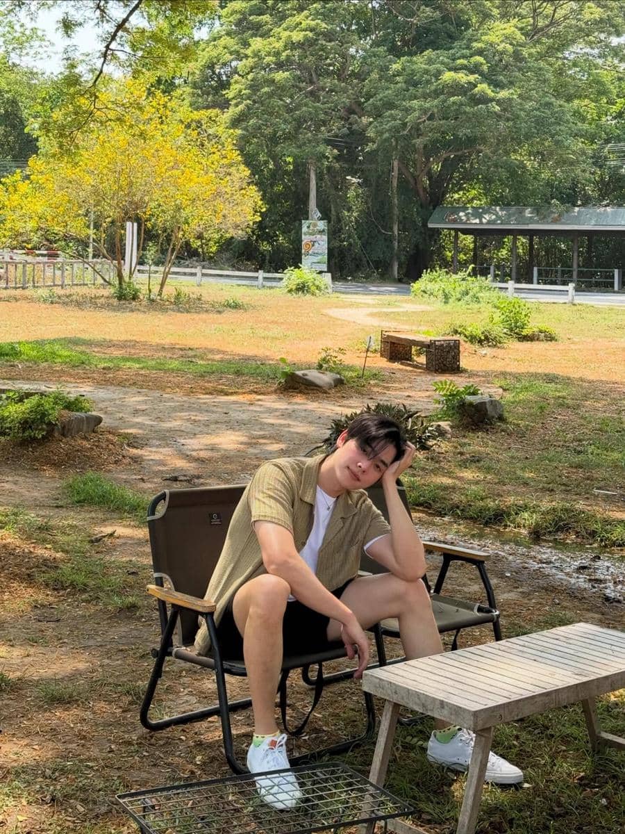 OOTD Pakai Sneakers ala Sunny Wannarat