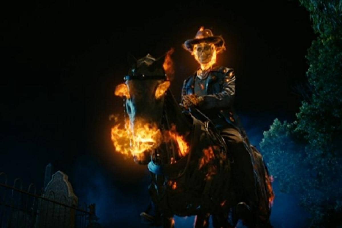 Carter Slade sebagai Ghost Rider