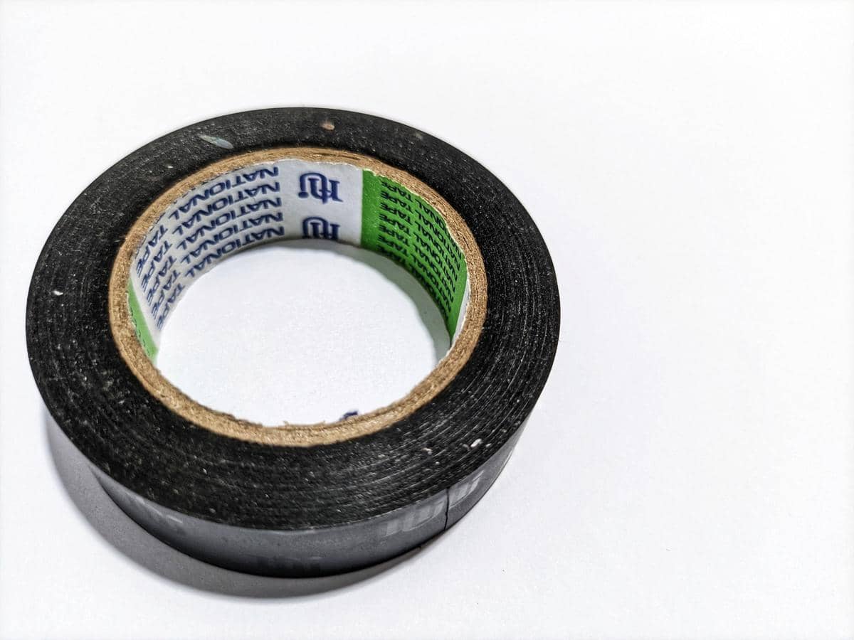ilustrasi duct tape
