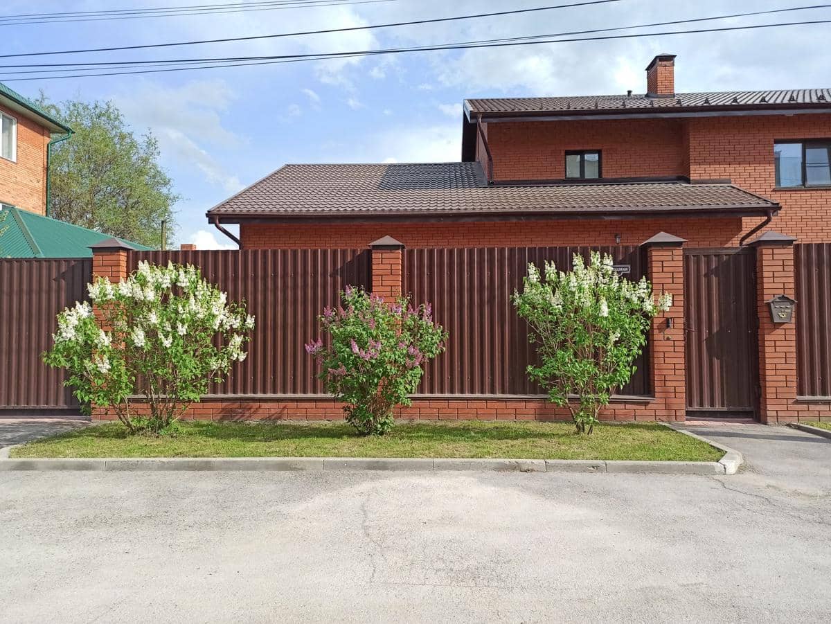 5 Model Pagar Rumah Tembok Sederhana yang Estetik, Simpel tapi Keren!