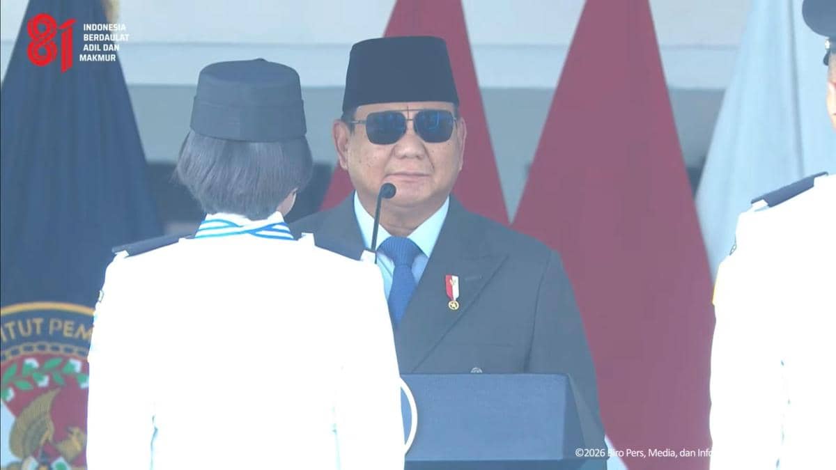 Pesan Prabowo ke Lulusan IPDN: Bela Rakyat, Jangan Kecewakan!