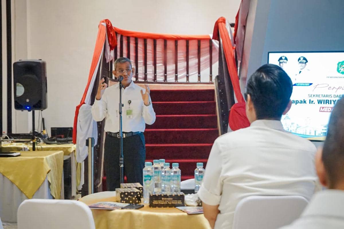 34 Tahun di Pemko Medan, Wiriya Alrahman Resmi Pensiun dari Sekda