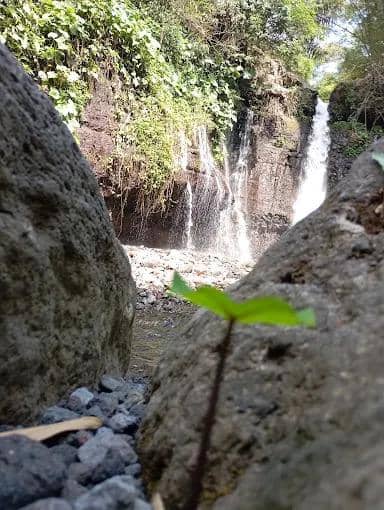Wisata Curug Sibedil Sima Moga Pemalang