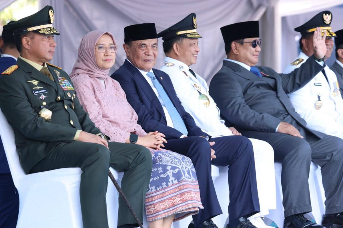 Menpan RB Rini Dorong Para Lulusan IPDN Terus Kembangkan Kompetensi