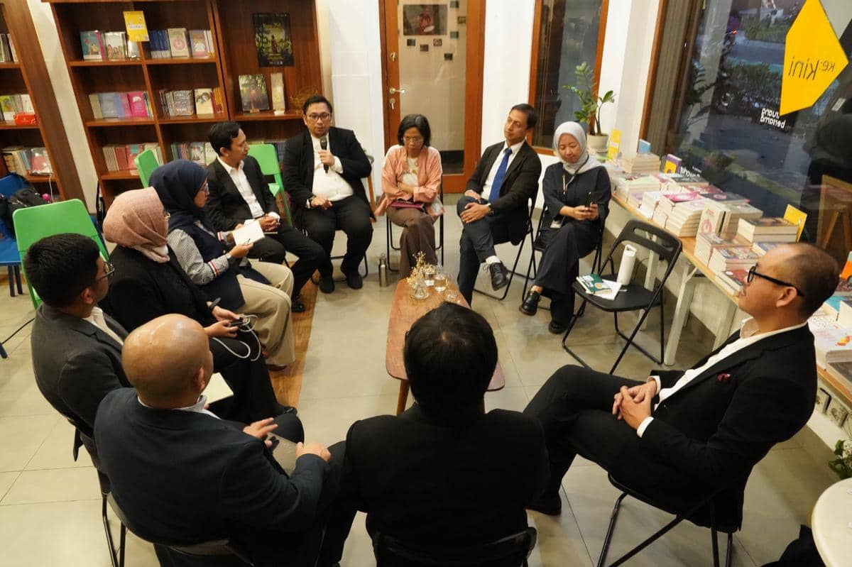 Kabinet Bayangan Dibiayai Urunan, Rapat Perdana di Co-Working Space