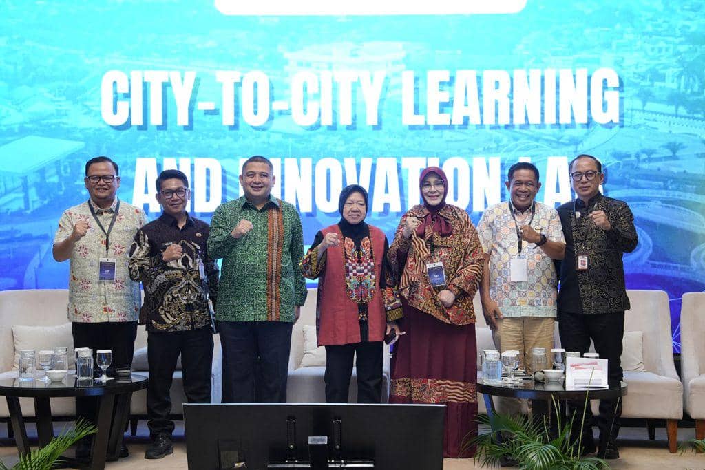 Wali Kota Makassar Munafri Arifuddin dalam forum City-to-City Learning and Innovation Lab: Waste Management Practices yang digelar United Ci