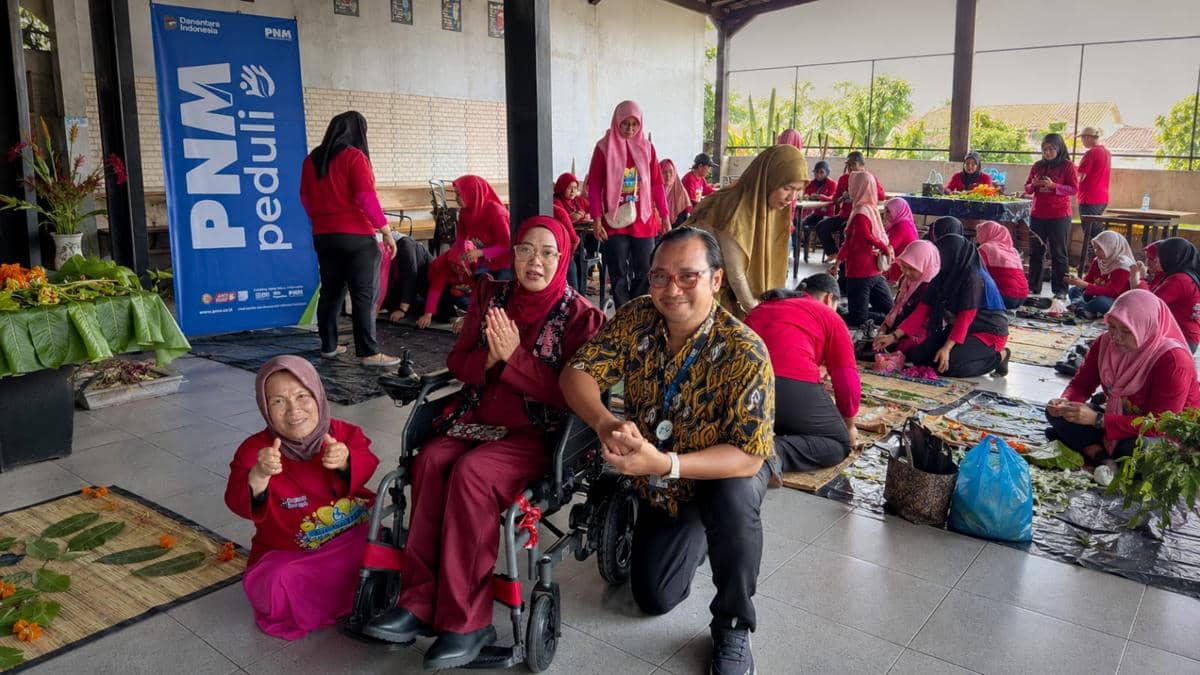 PNM Dorong Kemandirian Penyandang Disabilitas Lewat Pelatihan Ecoprint