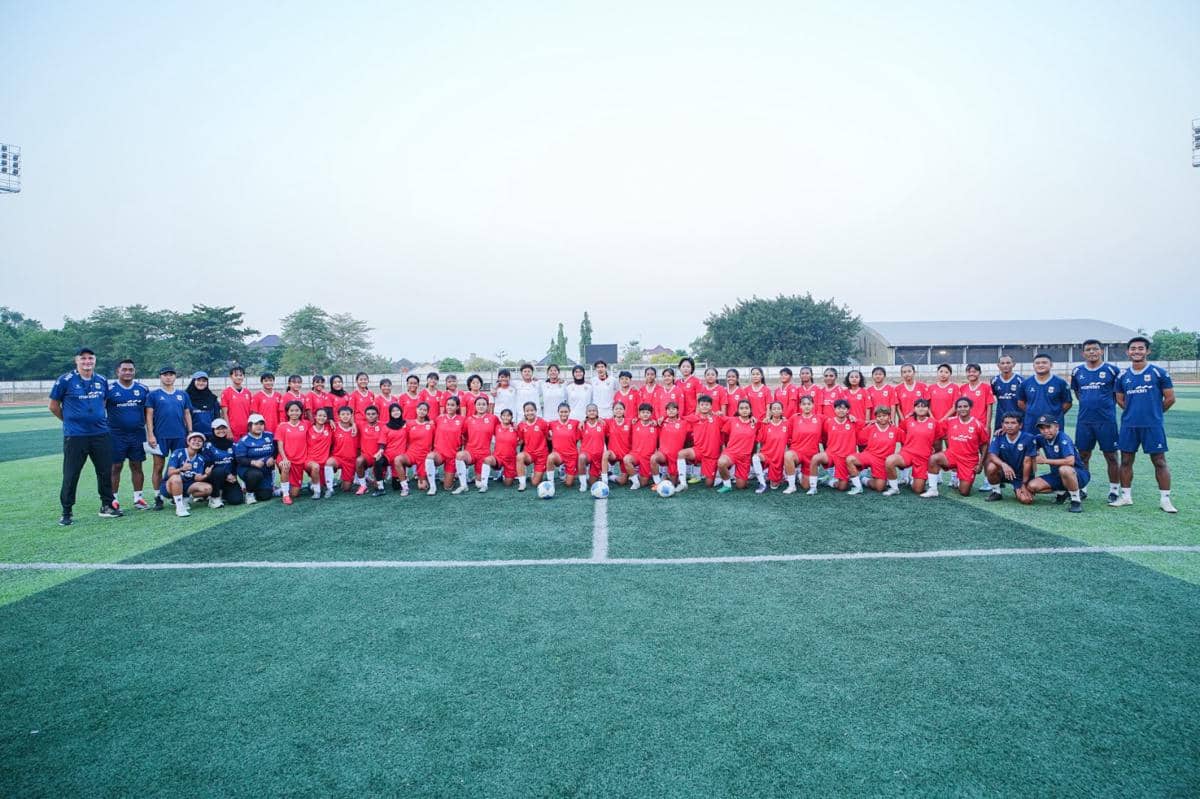 Ilustrasi Srikandi Merdeka Cup 2026, ajang yang akan mempertemukan Indonesia dalam pertandingan resmi.