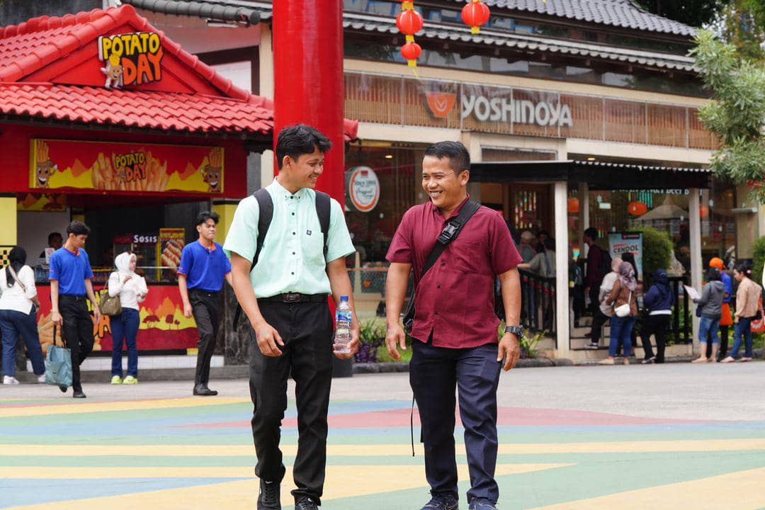 bersama teman