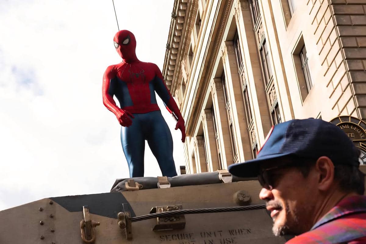 Potret Behind The Scene Tom Holland Syuting Spider-Man: Brand New Day