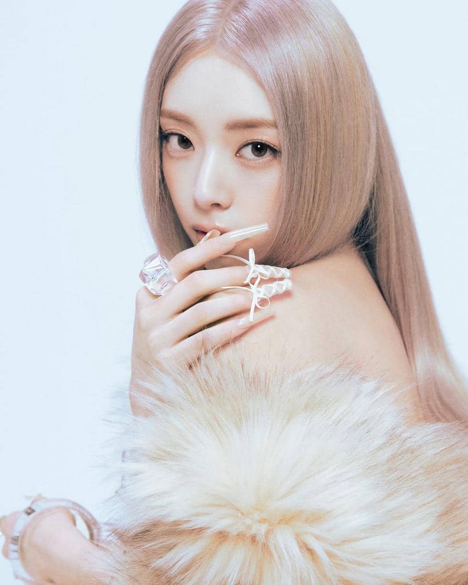 Yuna ITZY