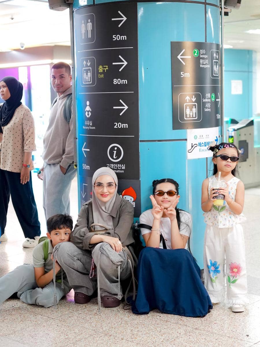 Ashanty, Aurel dan Keluarga Piknik di Han River Korea (instagram.com/ashanty_ash)