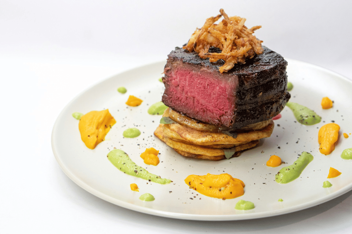 Resep Steak Hache Saus Lada dengan Kentang Shoestring Goreng
