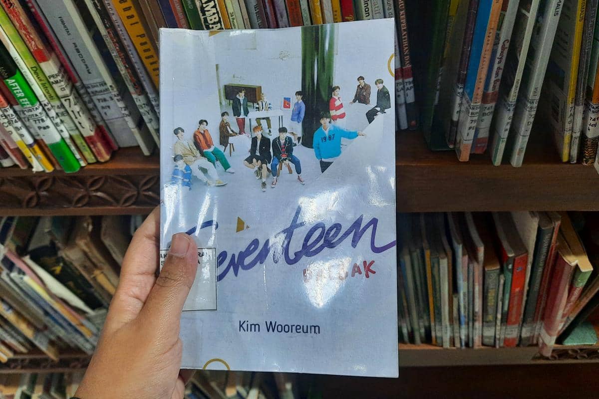 koleksi buku Perpusda Solo