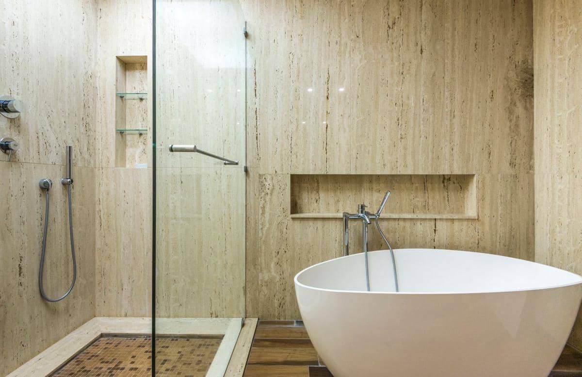 ilustrasi interior rumah dengan batu travertine