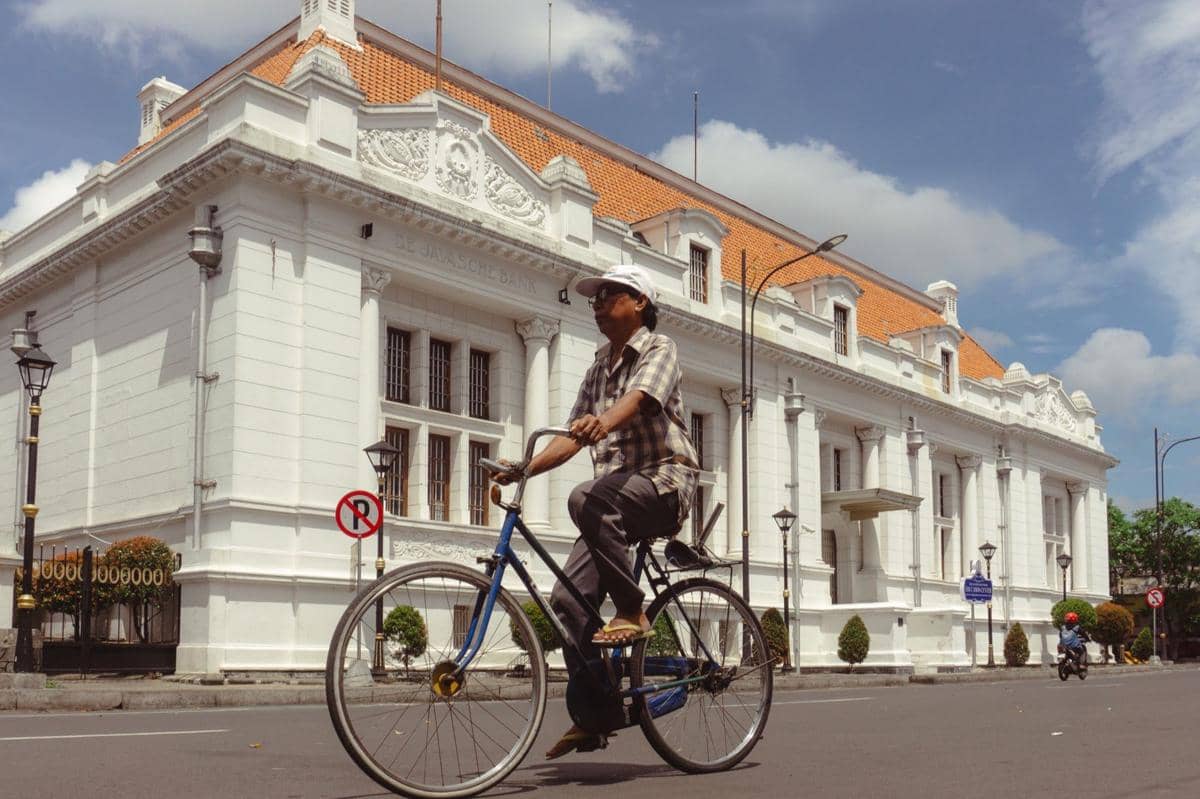 5 Bangunan Peninggalan Belanda di Surabaya yang Masih Beroperasi Hingga Kini