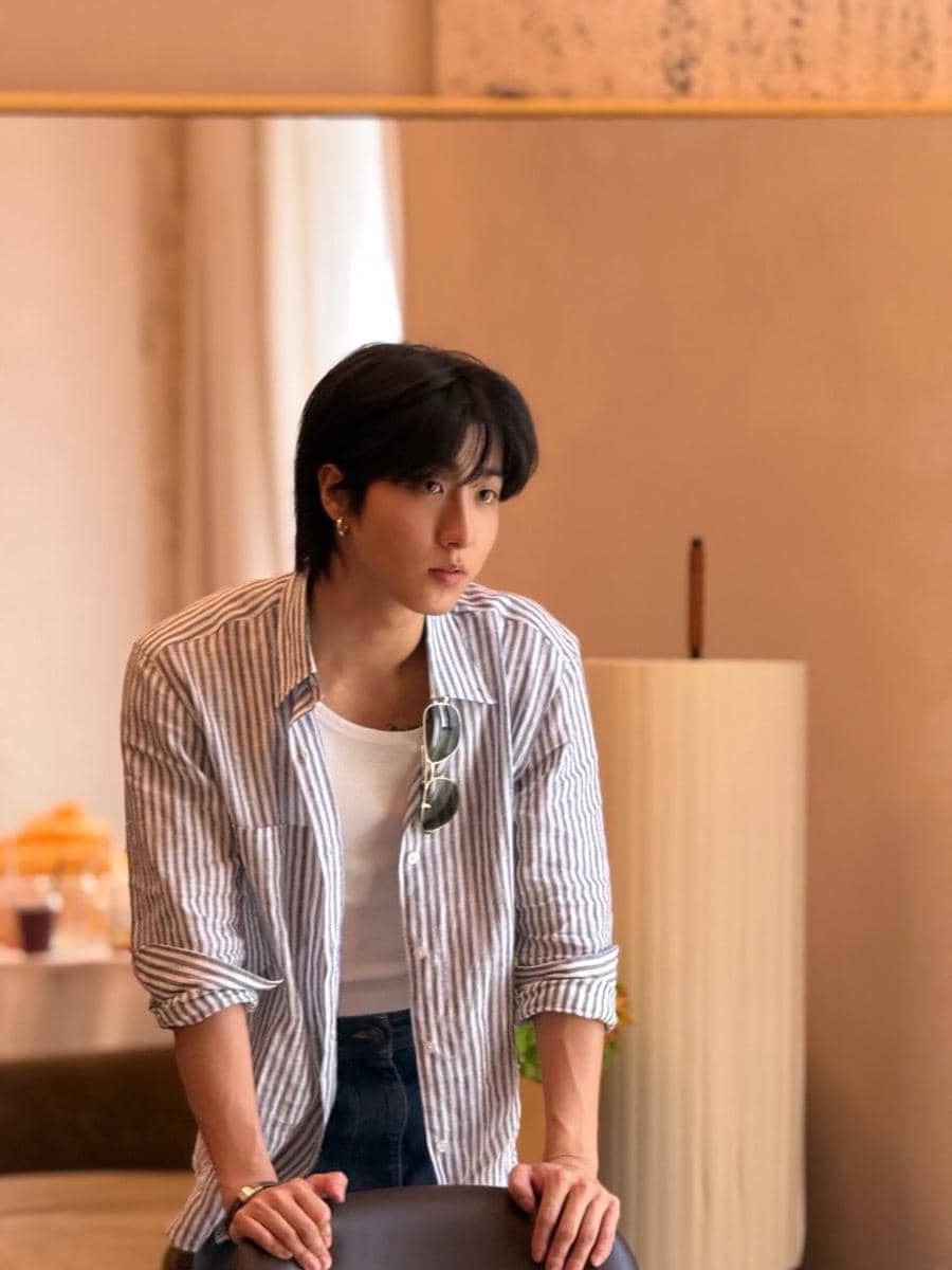 outfit Jisung Stray Kids (instagram.com/_doolsetnet)