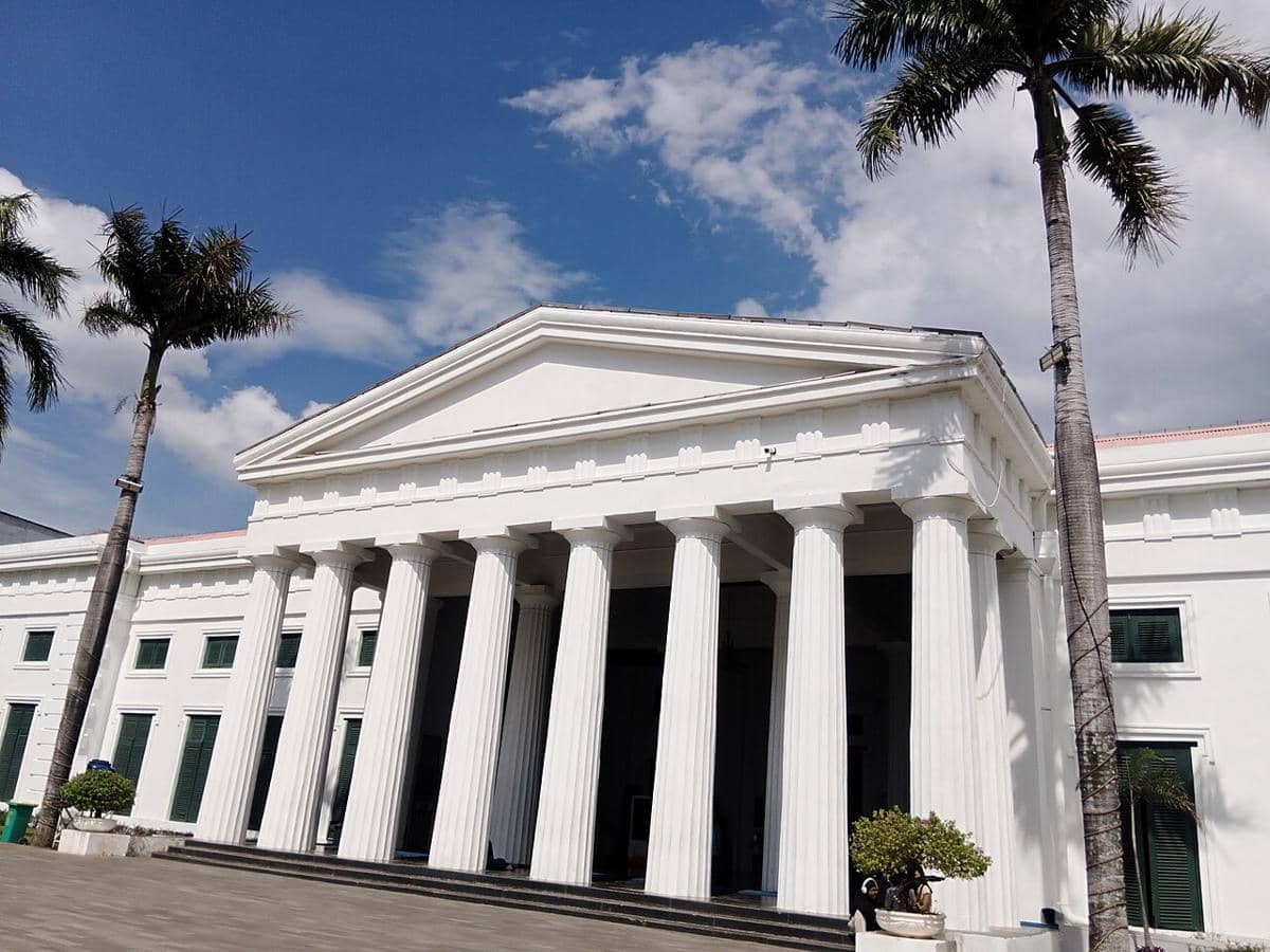Gedung Museum Seni Rupa dan Keramik