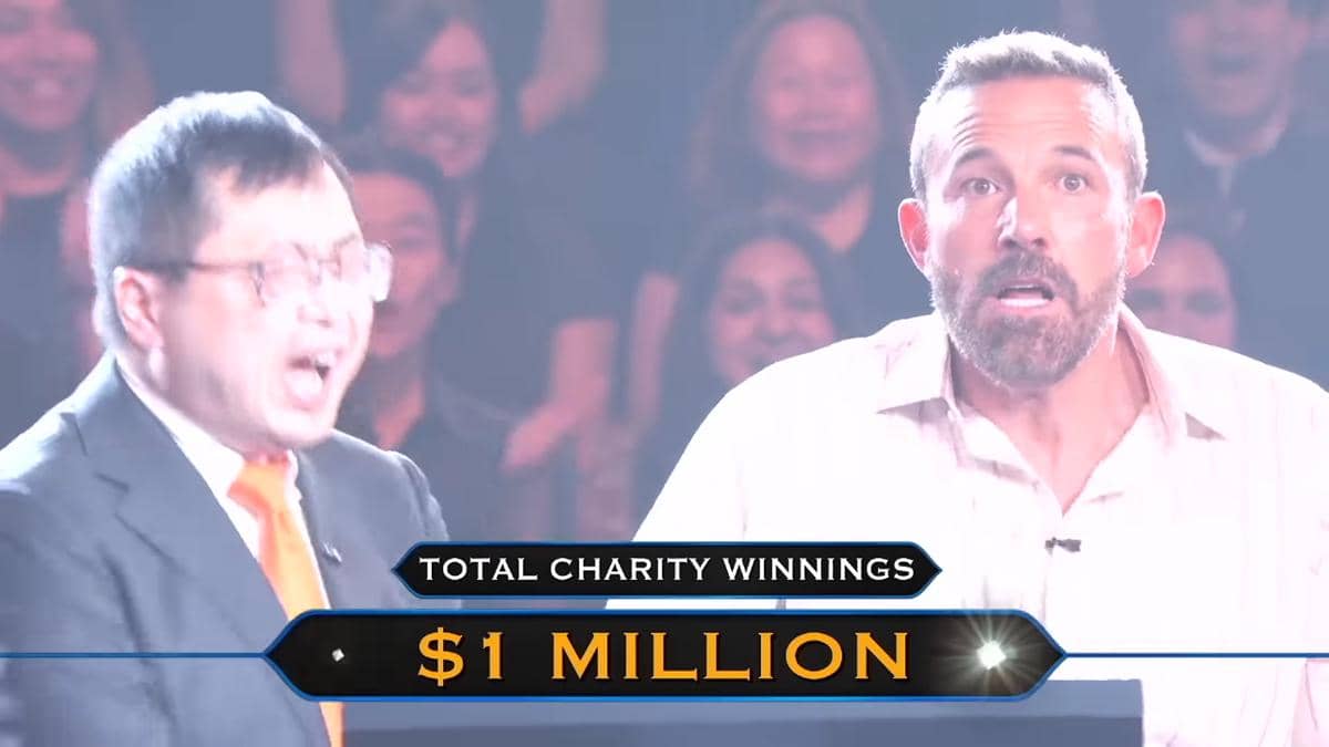 Potret Ben Affleck dan Jamie Ding dalam kuis Who Wants to Be a Millionaire (youtube.com/ABC)