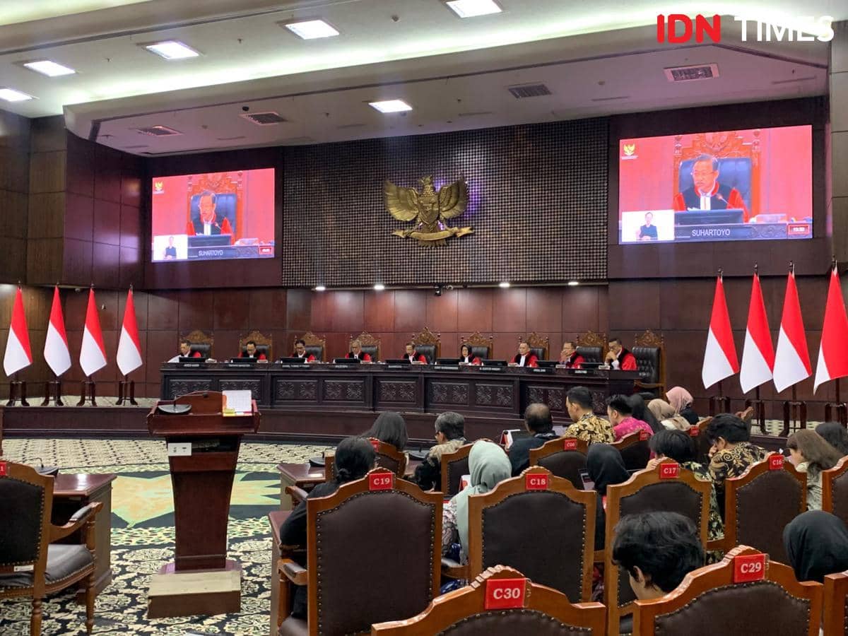 Sidang MK