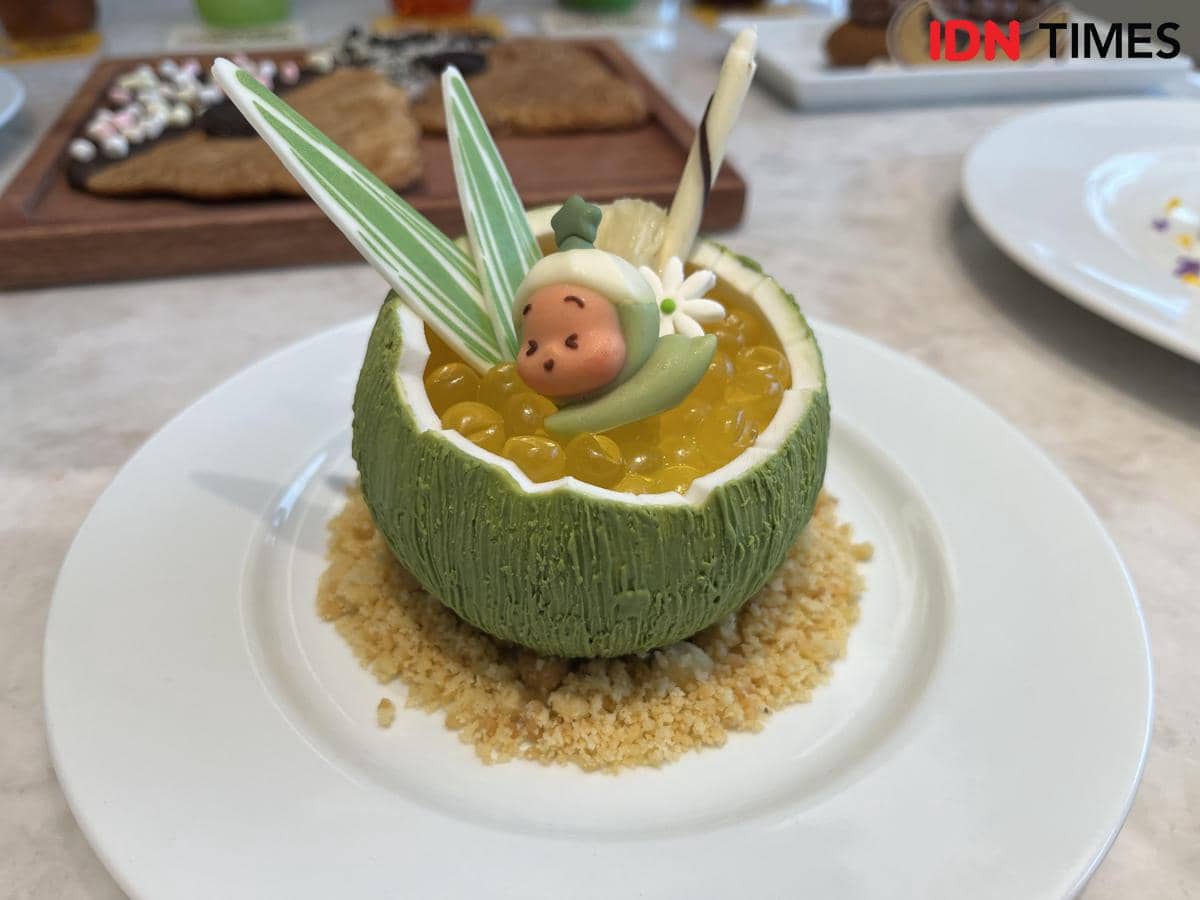 Aneka dessert lucu bertema karakter POP Mart tersaji di Resort World Sentosa, Singapura, dengan tampilan menggemaskan.